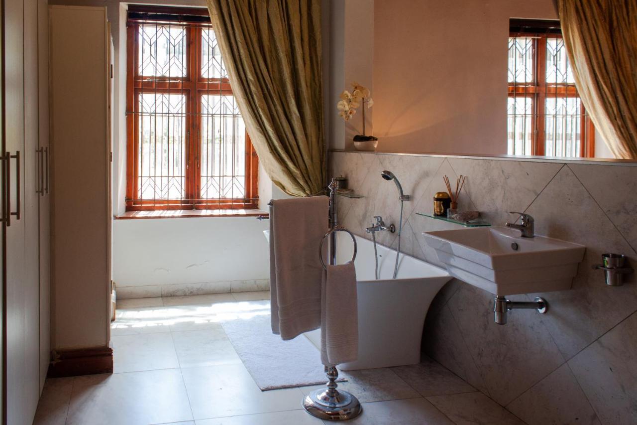 Bloemendal Wine Estate Accommodation Cape Town Ngoại thất bức ảnh